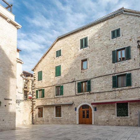 Deluxe Apartments Muse Split Bagian luar foto