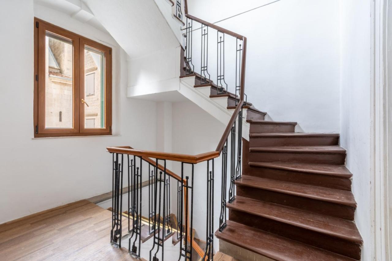 Deluxe Apartments Muse Split Bagian luar foto