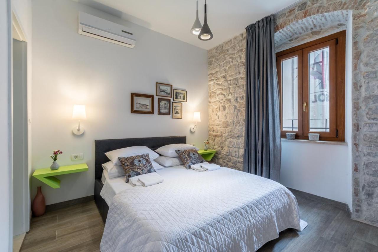 Deluxe Apartments Muse Split Bagian luar foto