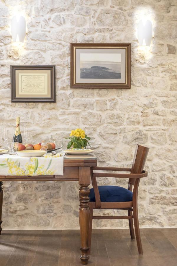 Deluxe Apartments Muse Split Bagian luar foto