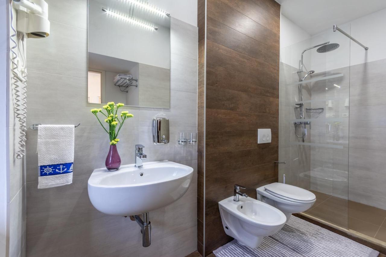 Deluxe Apartments Muse Split Bagian luar foto